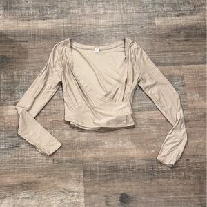 Old Navy Women’s Activewear Wrap Top